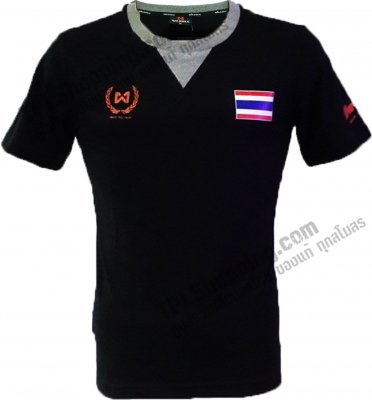 เสื้อบอลไทย เสื้อฟุตบอลไทย เสื้อยืดลำลองเชียร์ทีมชาติไทย Warrix 2016 สีดำ (เพิ่มธงชาติ) รุ่น WB02