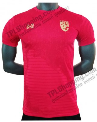 เสื้อบอลไทย เสื้อฟุตบอลไทย เสื้อเชียร์ทีมชาติ 2020 Warrix ลายแผนที่ประเทศไทย สีแดง ล่าสุด