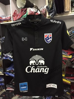 เสื้อบอลไทย เสื้อฟุตบอลไทย เสื้อโปโลทีมชาติ Full Sponsor 2021 สีดำ