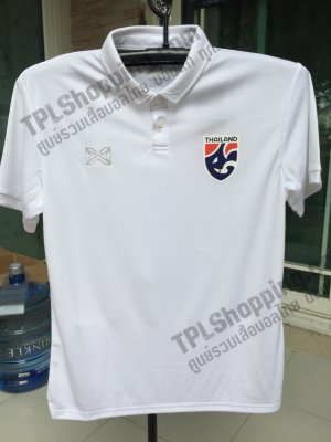 เสื้อบอลไทย เสื้อฟุตบอลไทย เสื้อโปโลทีมชาตไทย2022 รุ่น WP2204 สีขาว