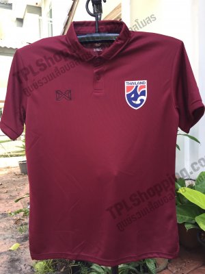 เสื้อบอลไทย เสื้อฟุตบอลไทย เสื้อโปโลทีมชาติไทย2022 รุ่น WP2204 สีแดง
