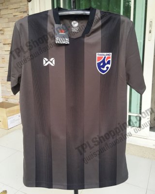 เสื้อบอลไทย เสื้อฟุตบอลไทย เสื้อซ้อมทีมชาติไทย 2022/2023 สีดำ 