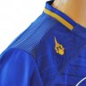 เสื้อทีมชาติไทย เสื้อฟุตซอลทีมชาติไทย เสื้อแข่ง AFF Suzuki Cup (ซูซูกิคัพ) แกรนด์สปอร์ต (Grand Sport) ปี 2012-2013 สีน้ำเงิน สกรีน THAILAND สีทอง